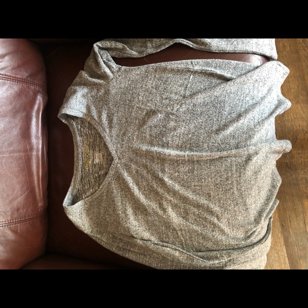 American Eagle long sleeve